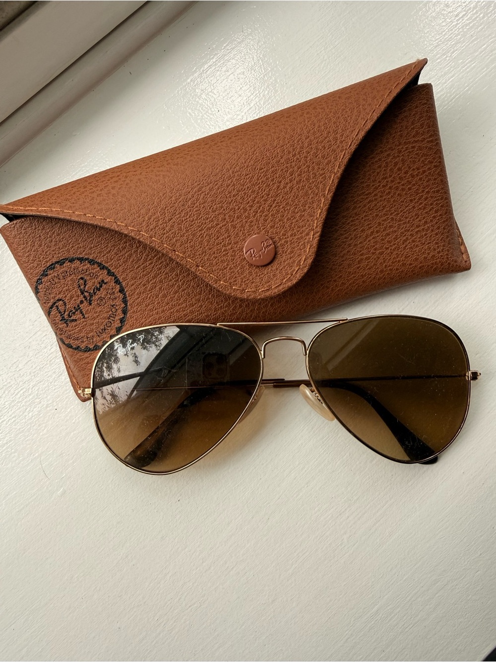 Ray-Ban Women’s Gold Frame Aviator Sunglasses
